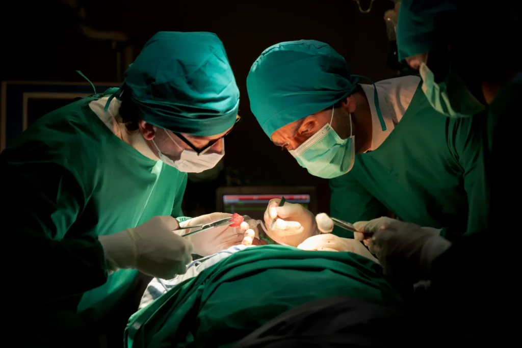 cirugia cardiaca hospital del holding